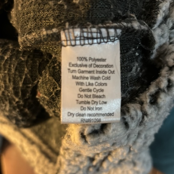 Syracuse University Sherpa Fleece Pullover.  Women’s Medium. - Picture 4 of 4